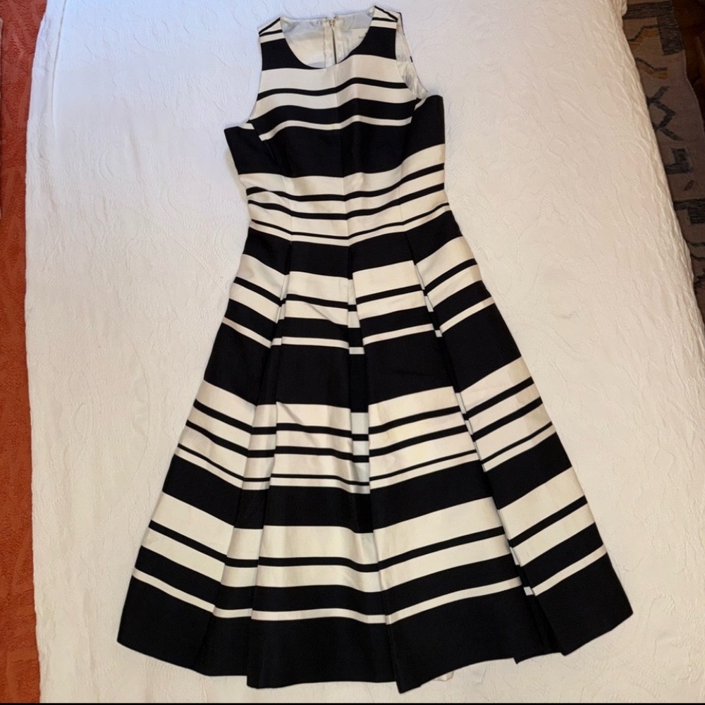 Kate Spade Black and White Cape Stripe Dress - Size 0